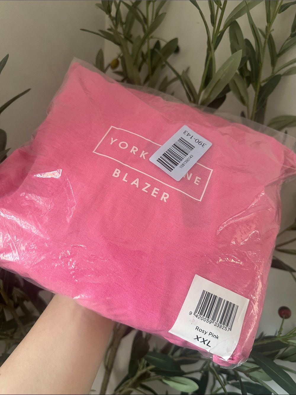Travel Blazer Rosy Pink Wrinkle Resistant, With Convenient Packable Bag - Picture 6 of 6